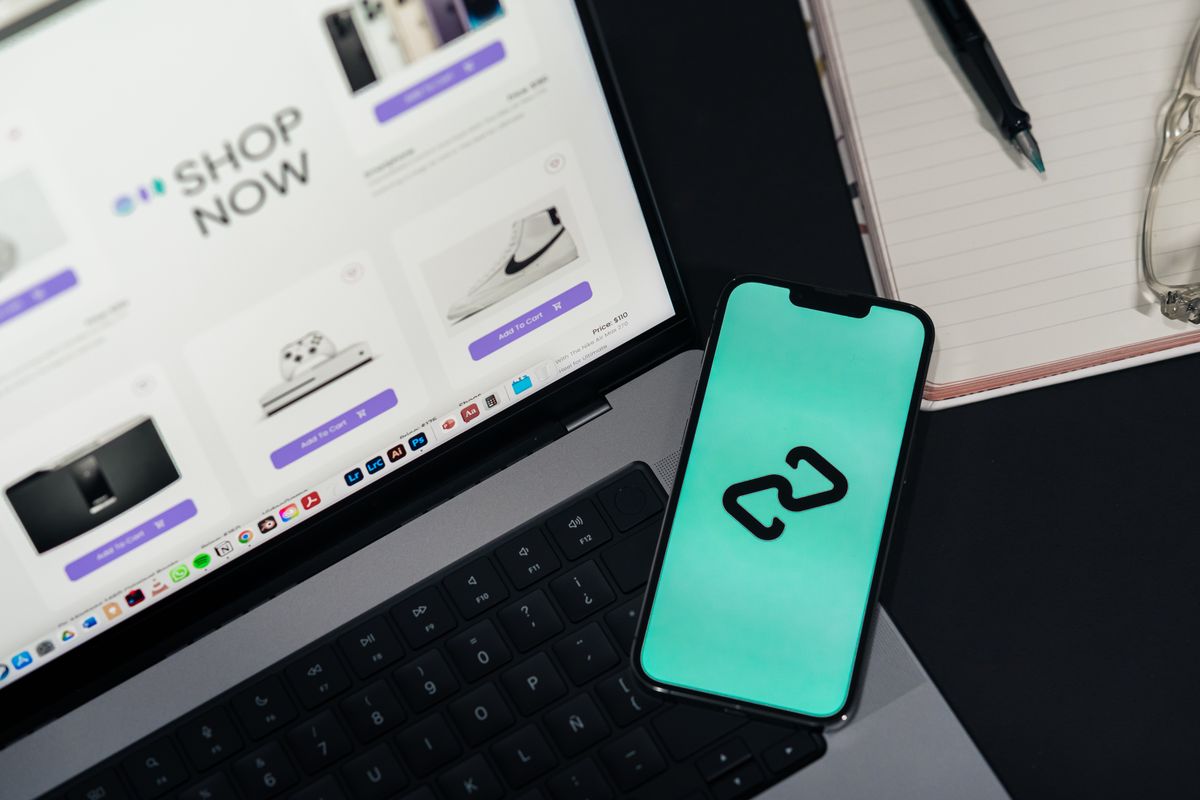 A website displayed across desktop and mobile devices